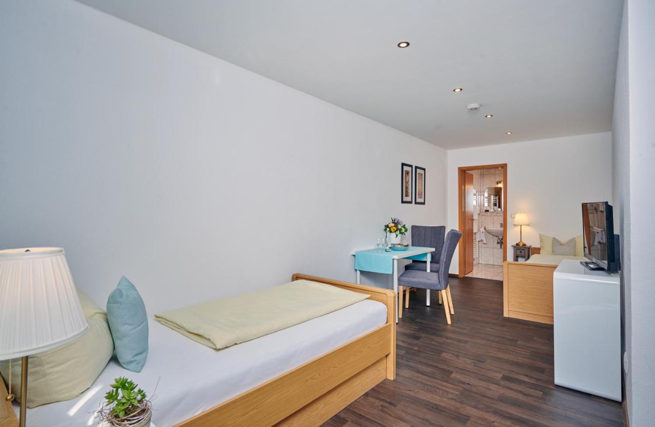Restaurant Zum Goldenen Anker Mit Hallenbad & Wellnessbereich